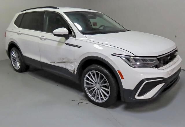 2024 VOLKSWAGEN Tiguan