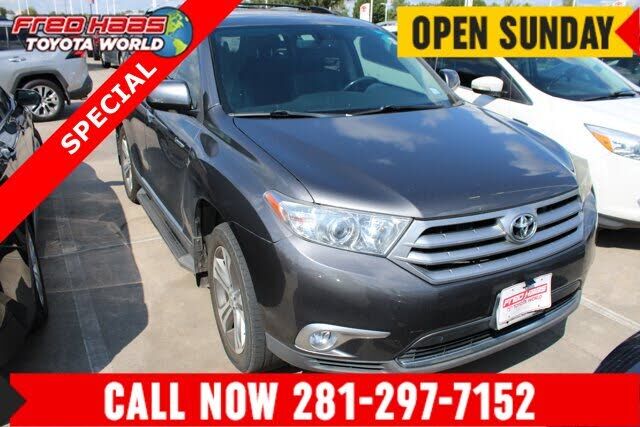 2013 TOYOTA Highlander