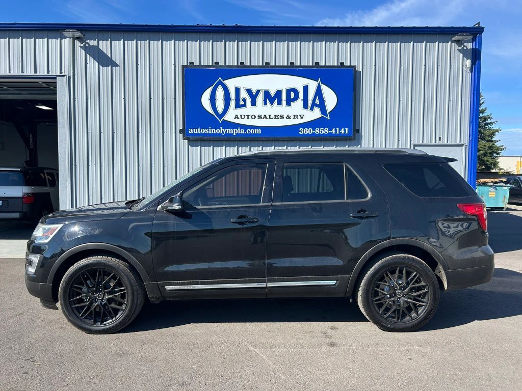 2017 FORD Explorer