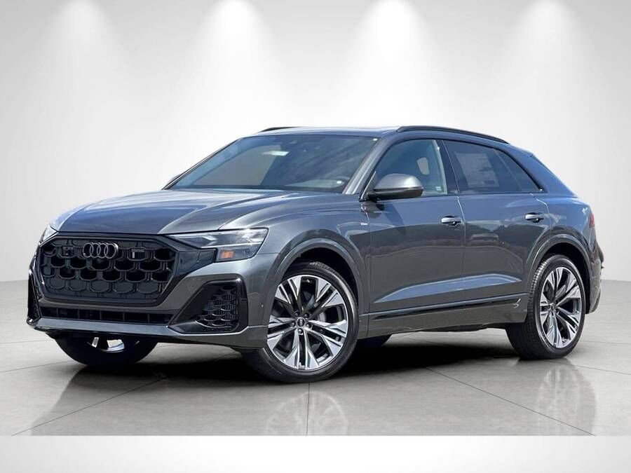 2026 AUDI Q8