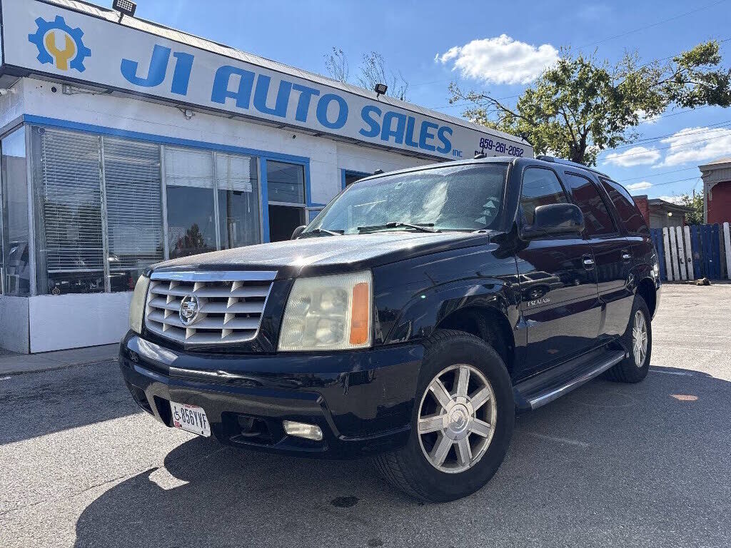 2004 CADILLAC Escalade