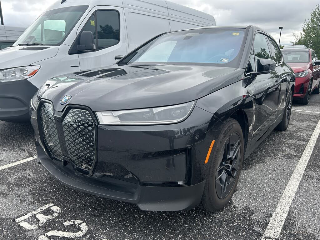 2024 BMW ix