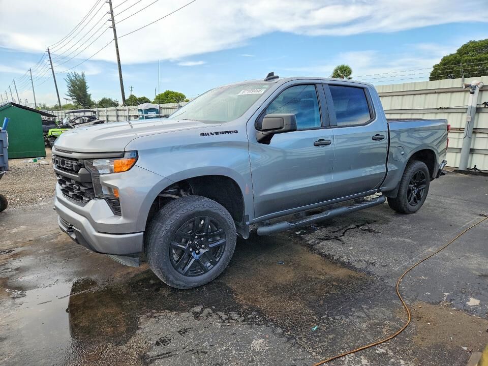 2023 CHEVROLET Silverado