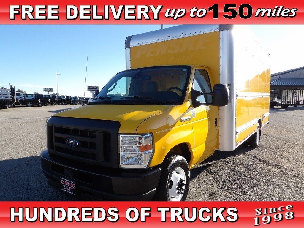 2022 FORD E-350
