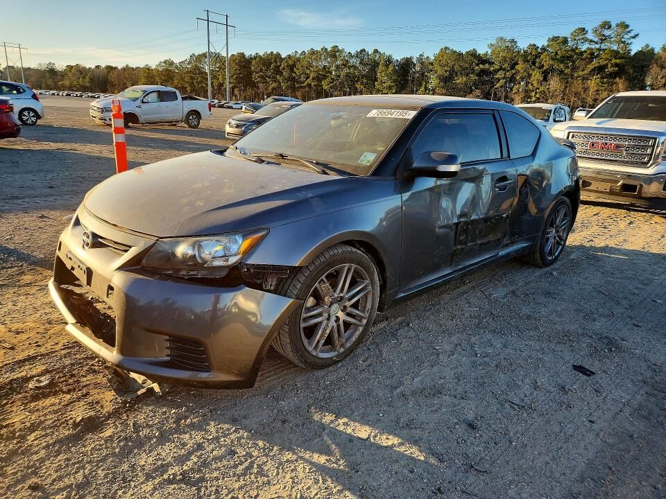2013 TOYOTA SCION