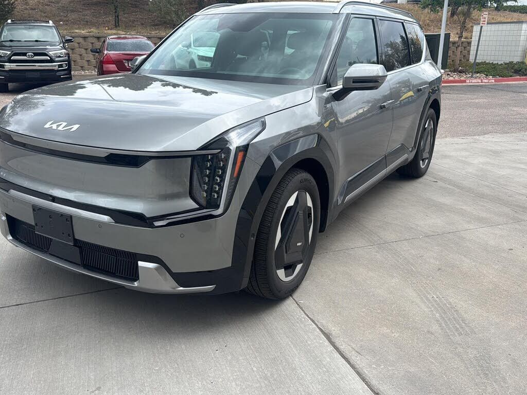 2024 KIA EV9
