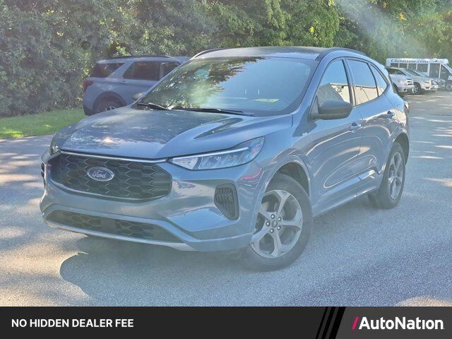 2023 FORD Escape