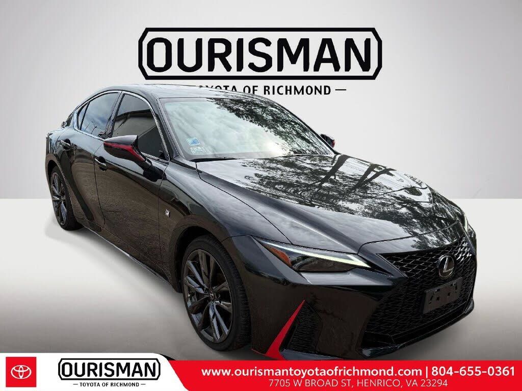 2023 LEXUS IS