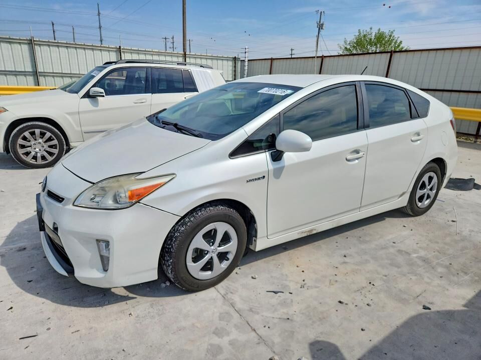 2014 TOYOTA PRIUS
