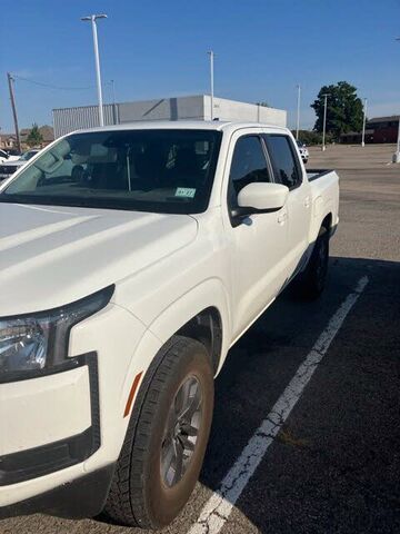 2025 NISSAN Frontier
