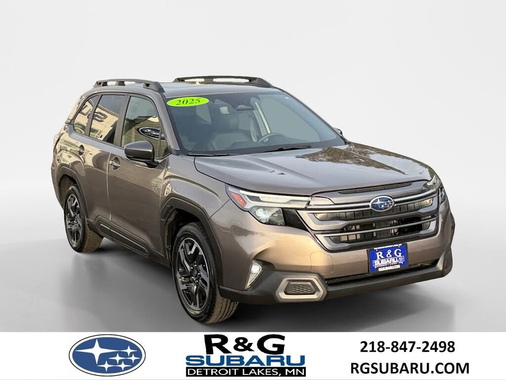 2025 SUBARU Forester