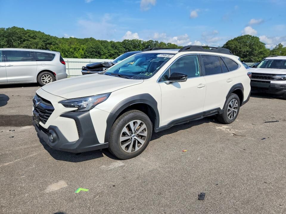 2025 SUBARU Outback