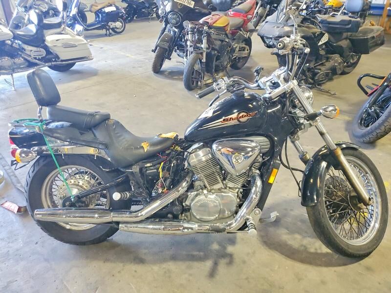 1999 HONDA VT600C