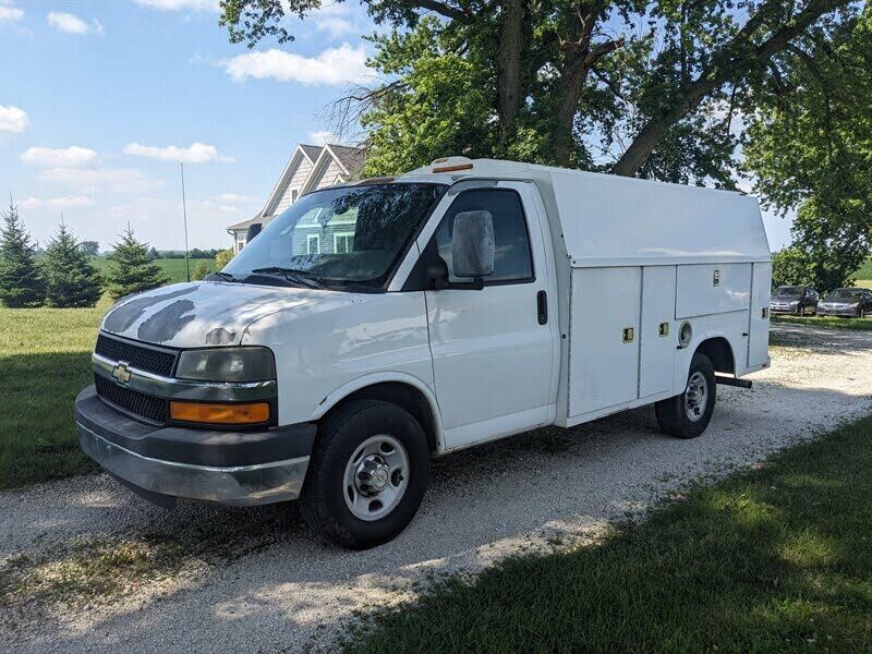 2012 CHEVROLET Express