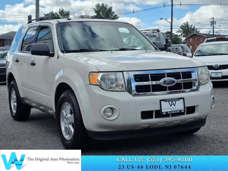 2009 FORD Escape