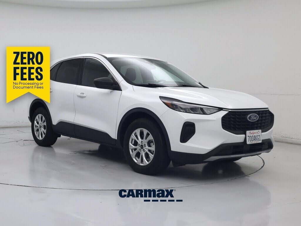 2023 FORD Escape