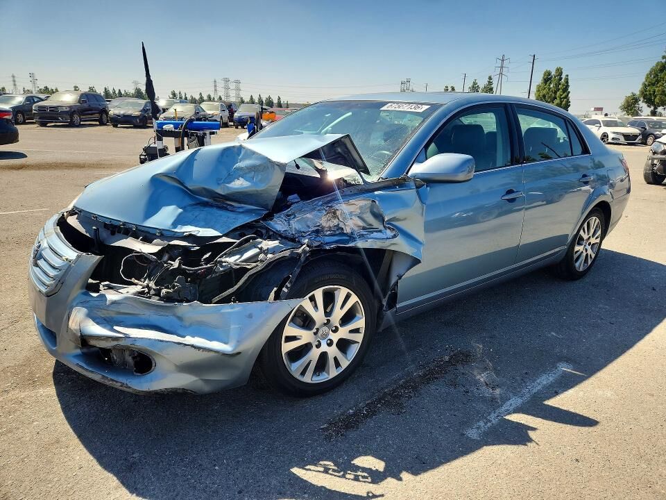2008 TOYOTA Avalon