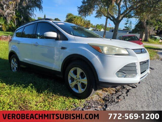 2013 FORD Escape
