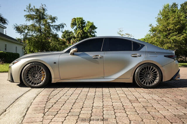 2023 LEXUS IS