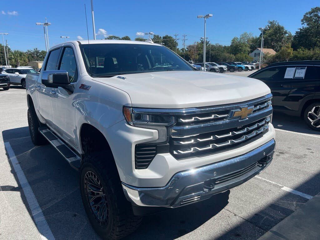 2023 CHEVROLET Silverado