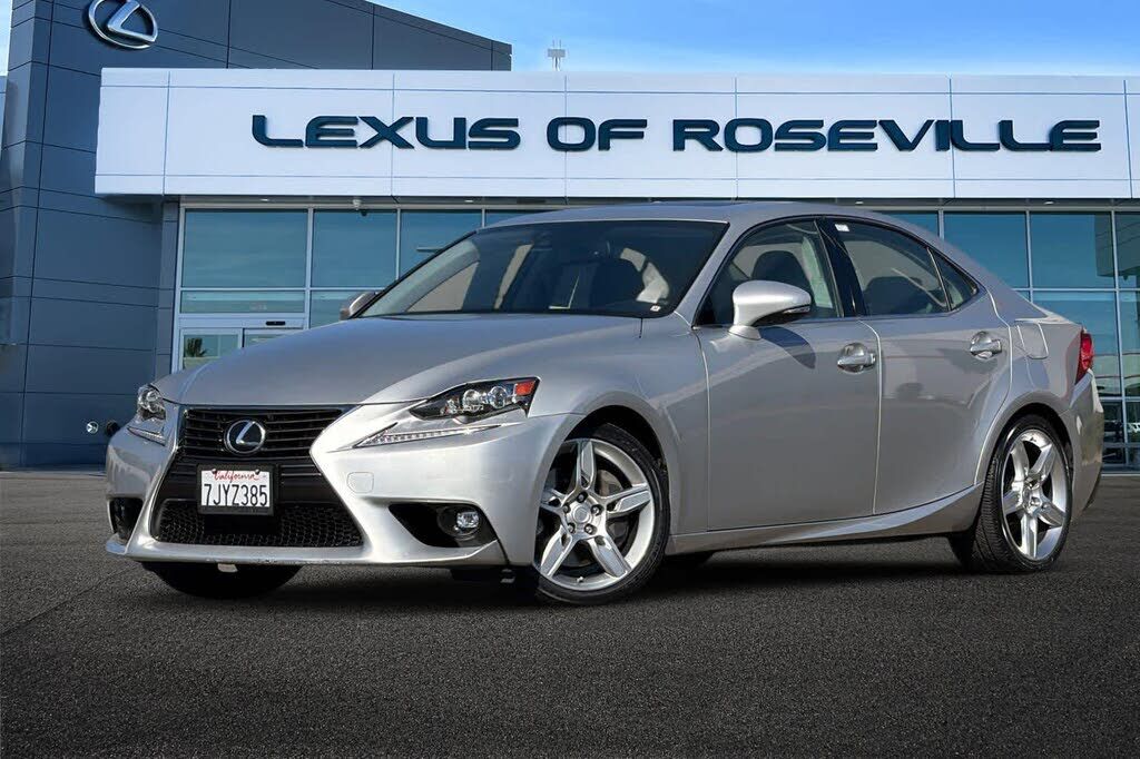 2015 LEXUS IS