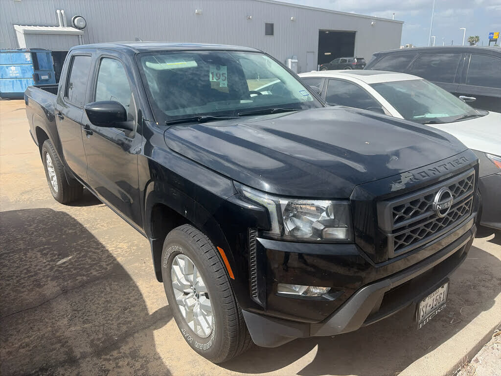 2022 NISSAN Frontier