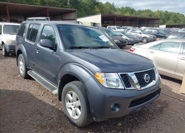 2011 NISSAN Pathfinder