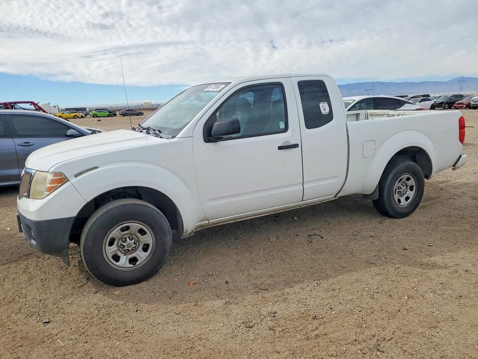 2017 NISSAN Frontier