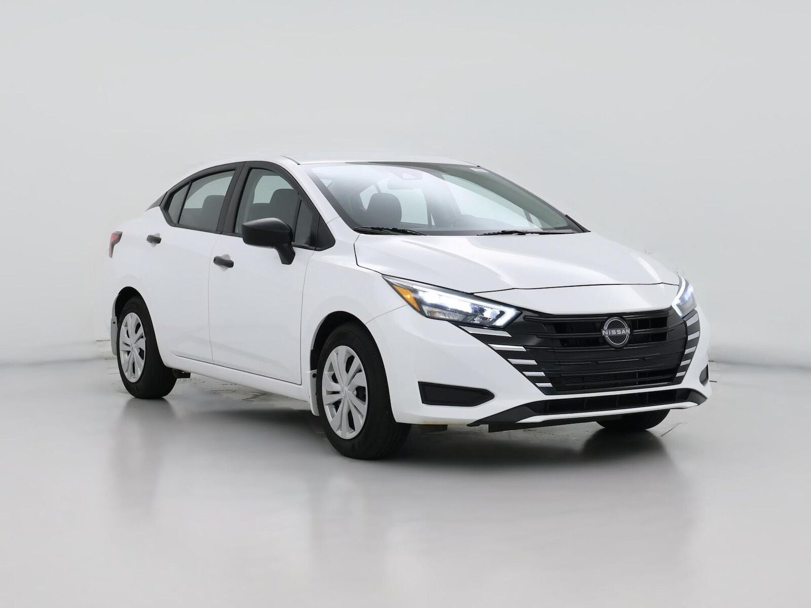 2025 NISSAN Versa