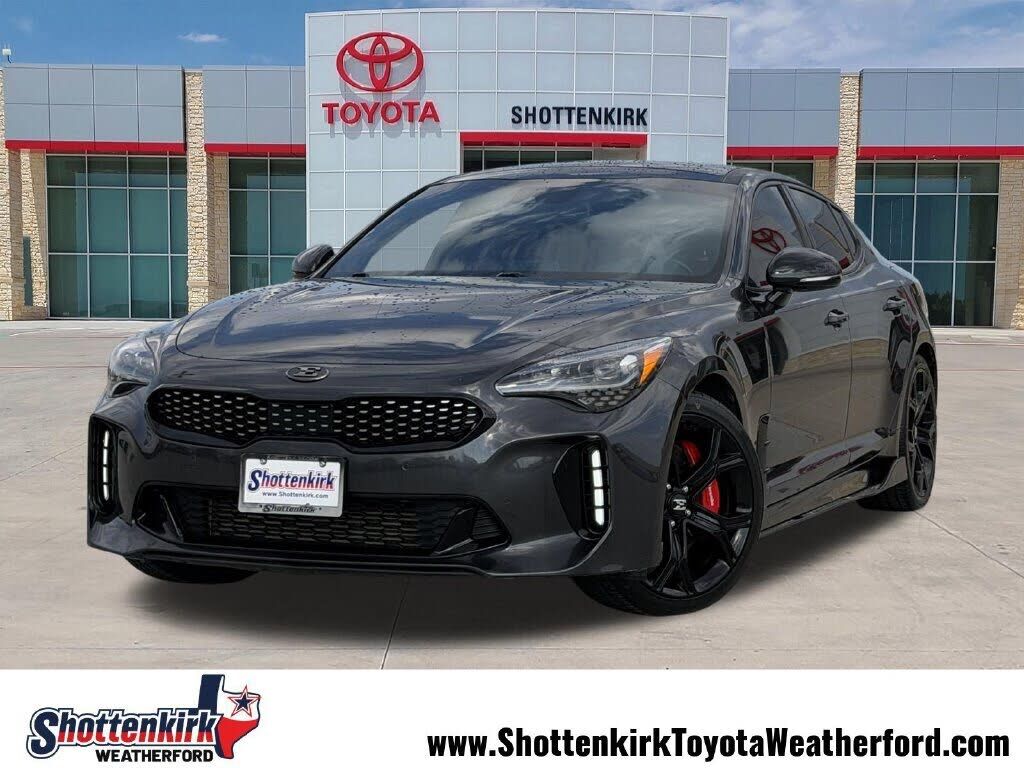 2021 KIA Stinger