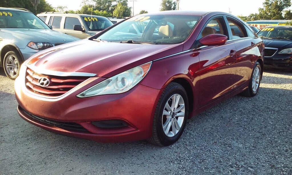 2011 HYUNDAI Sonata