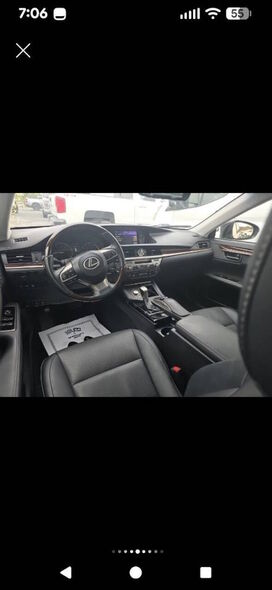 2017 LEXUS ES
