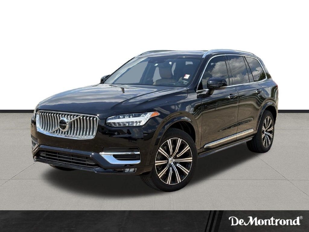 2022 VOLVO XC90