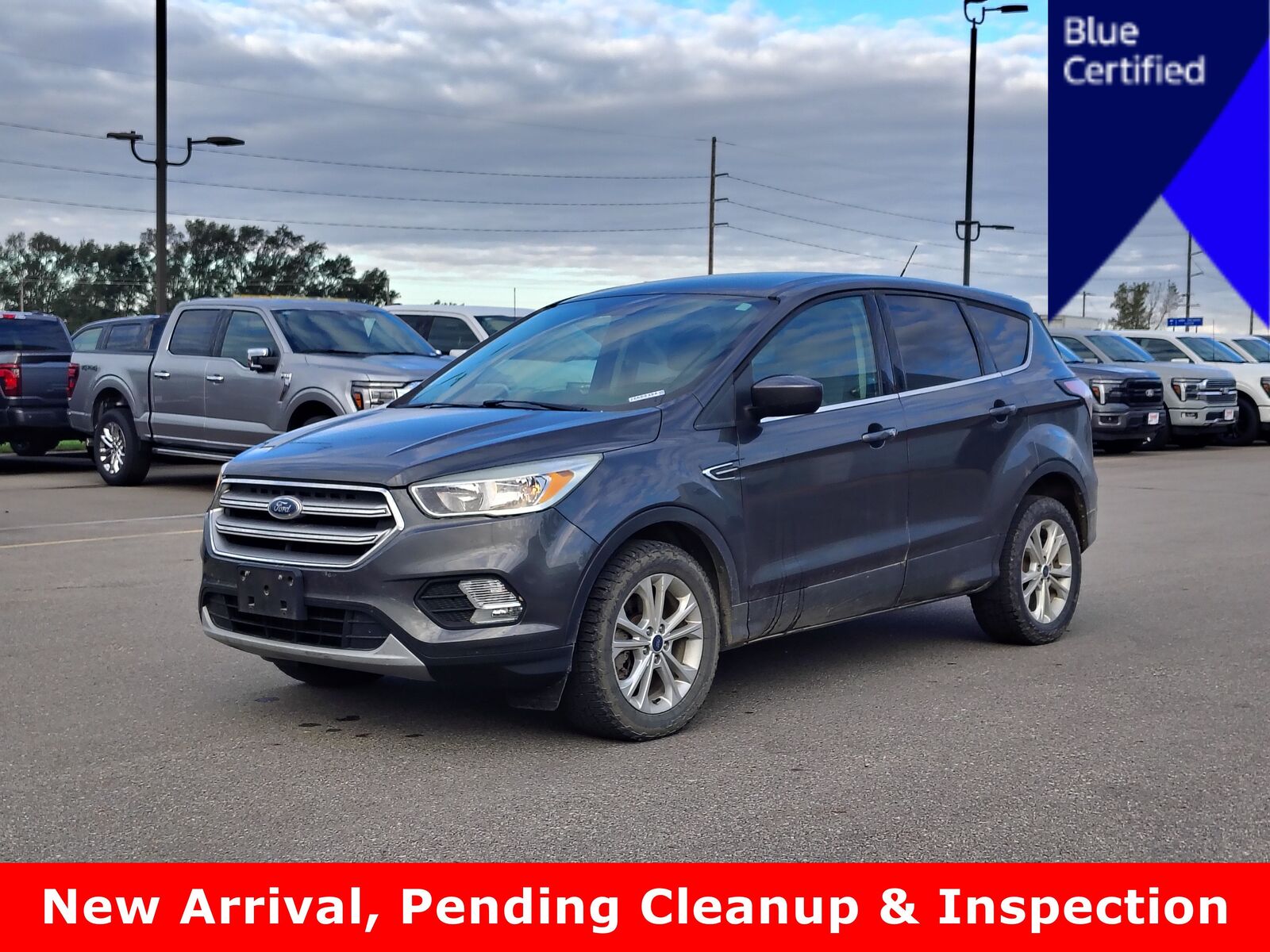 2017 FORD Escape