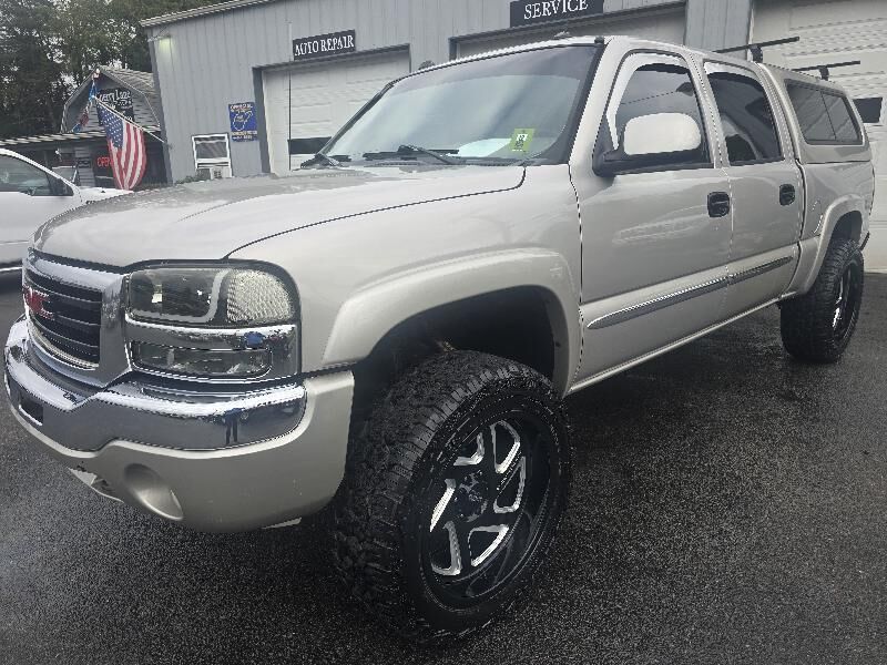 2005 GMC Sierra