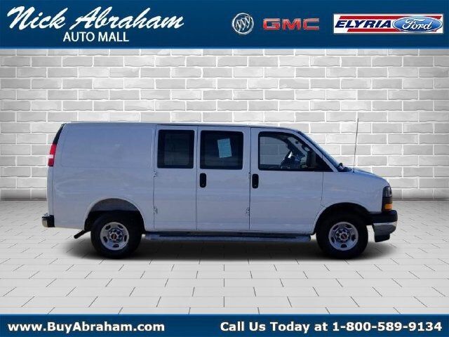 2025 GMC Savana