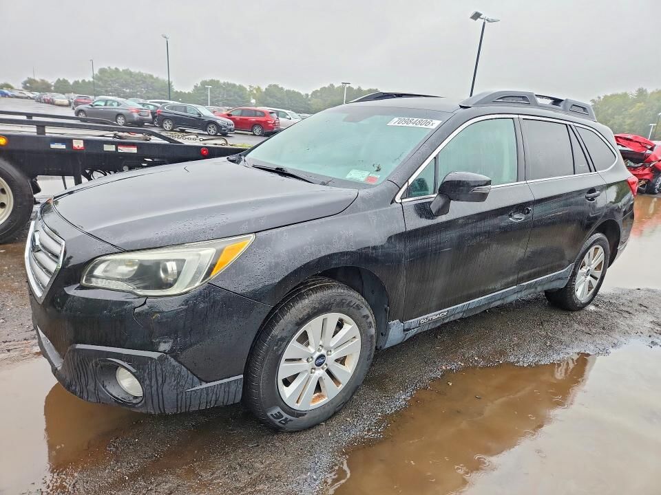 2016 SUBARU Outback