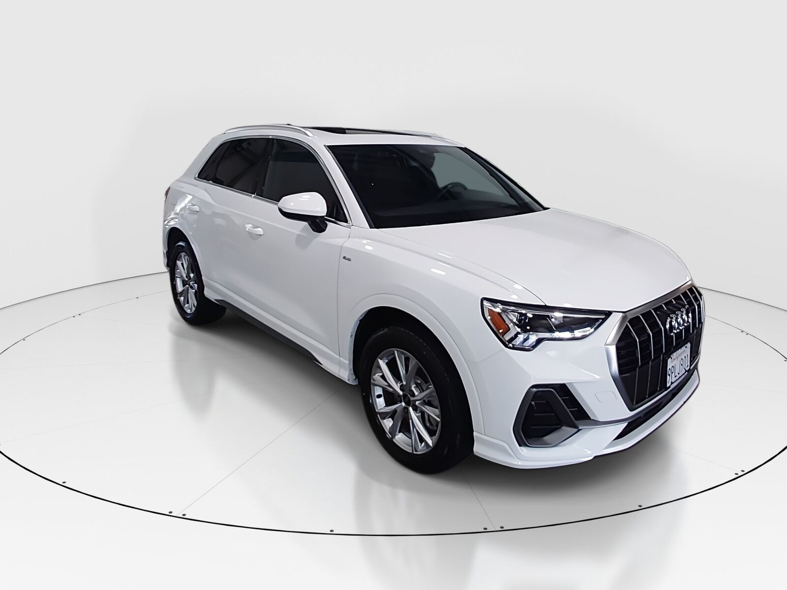 2025 AUDI Q3