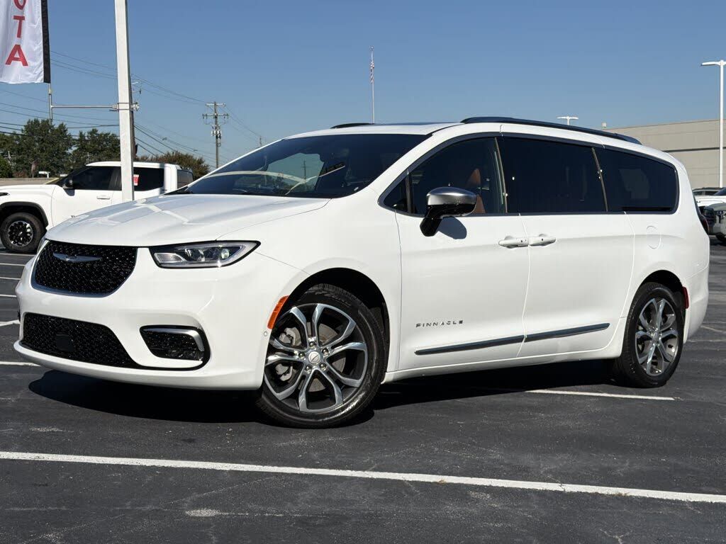 2026 CHRYSLER Pacifica