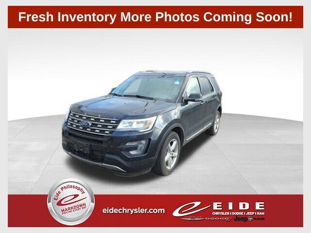 2017 FORD Explorer