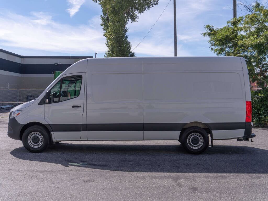 2023 Mercedes-Benz Sprinter
