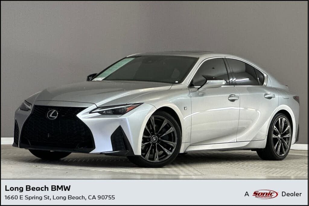 2023 LEXUS IS