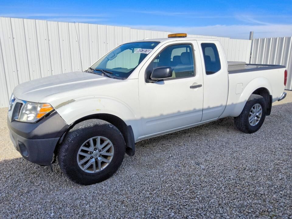 2017 NISSAN Frontier
