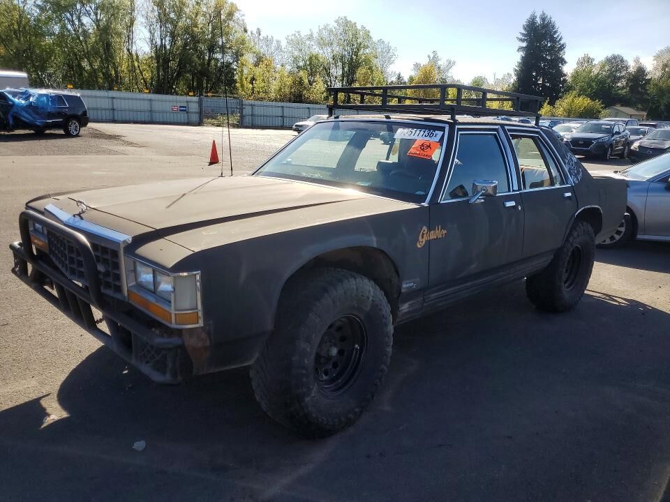 1983 FORD LTD