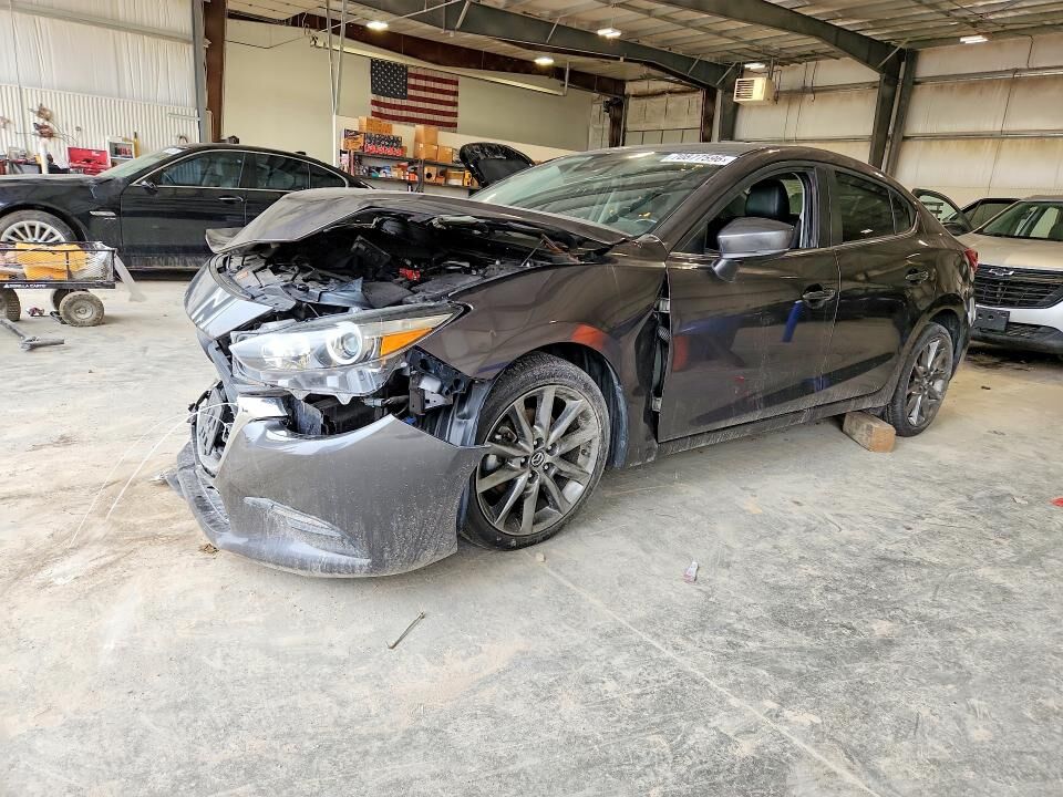 2018 MAZDA Mazda3