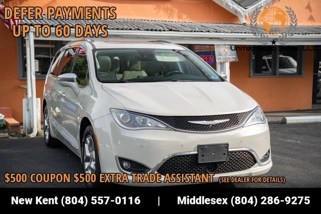 2017 CHRYSLER Pacifica