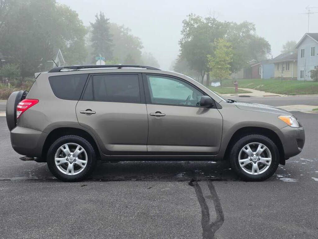 2011 TOYOTA RAV4