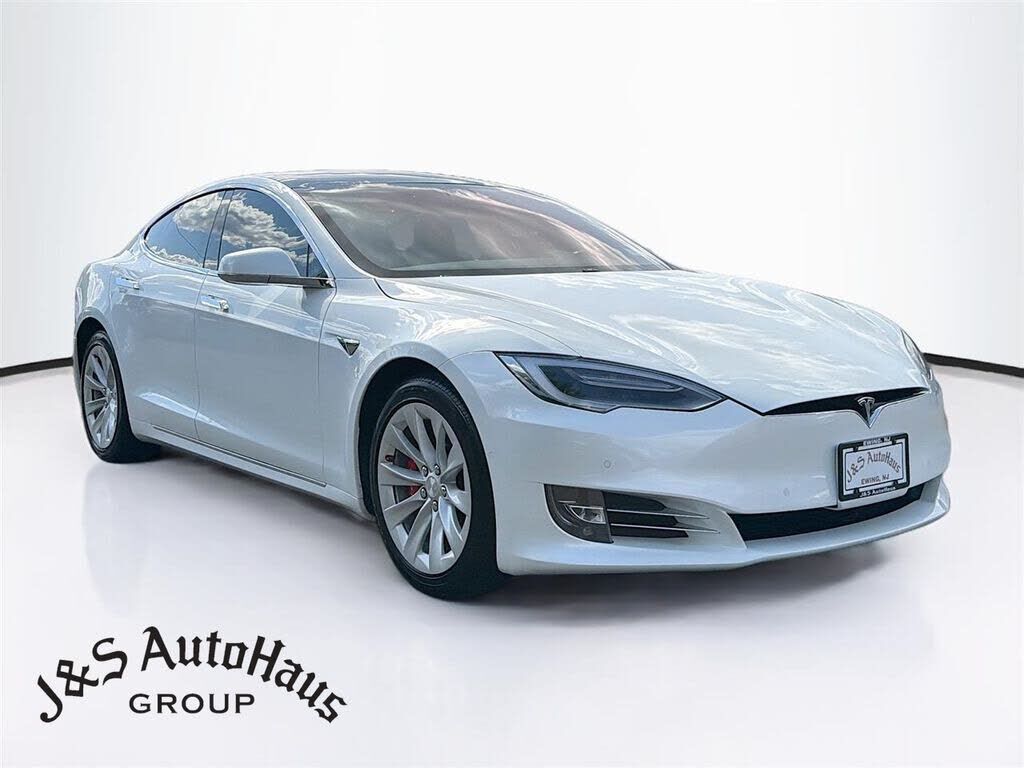2017 TESLA Model S
