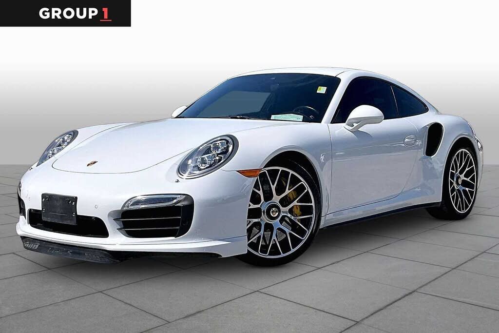 2015 PORSCHE 911