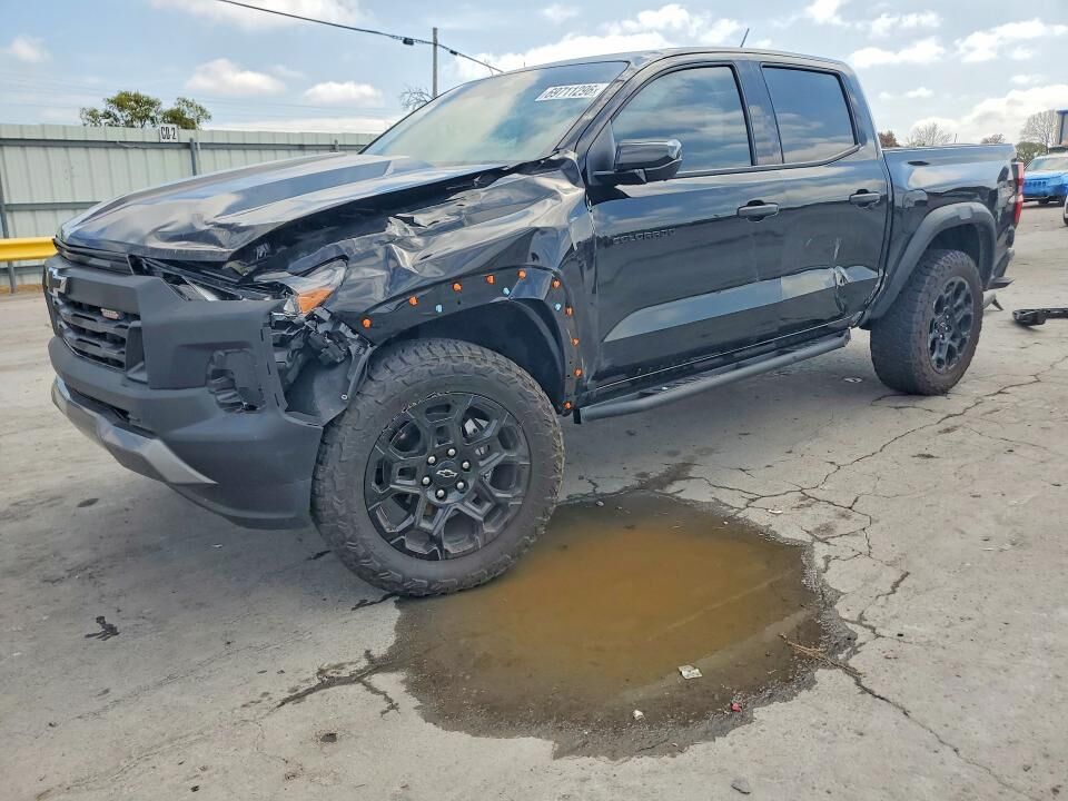 2026 CHEVROLET Colorado